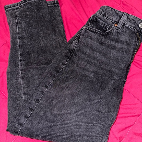 Dynamite Claudia Mom Jeans - Picture 2 of 3